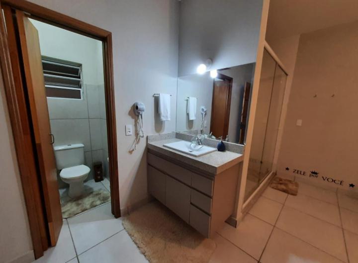 Casa Inteira, Grande Suite, Dois Chuveiros, Sala ,Cozinha E Garagem Privativa Total Conforto, Melhor Que Hotel! Botucatu Zewnętrze zdjęcie